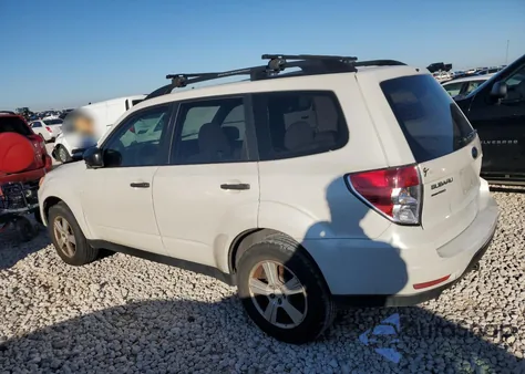 2010 Subaru Forester Xs z USA, uszkodzony, nr VIN JF2SH6BC4AH778043